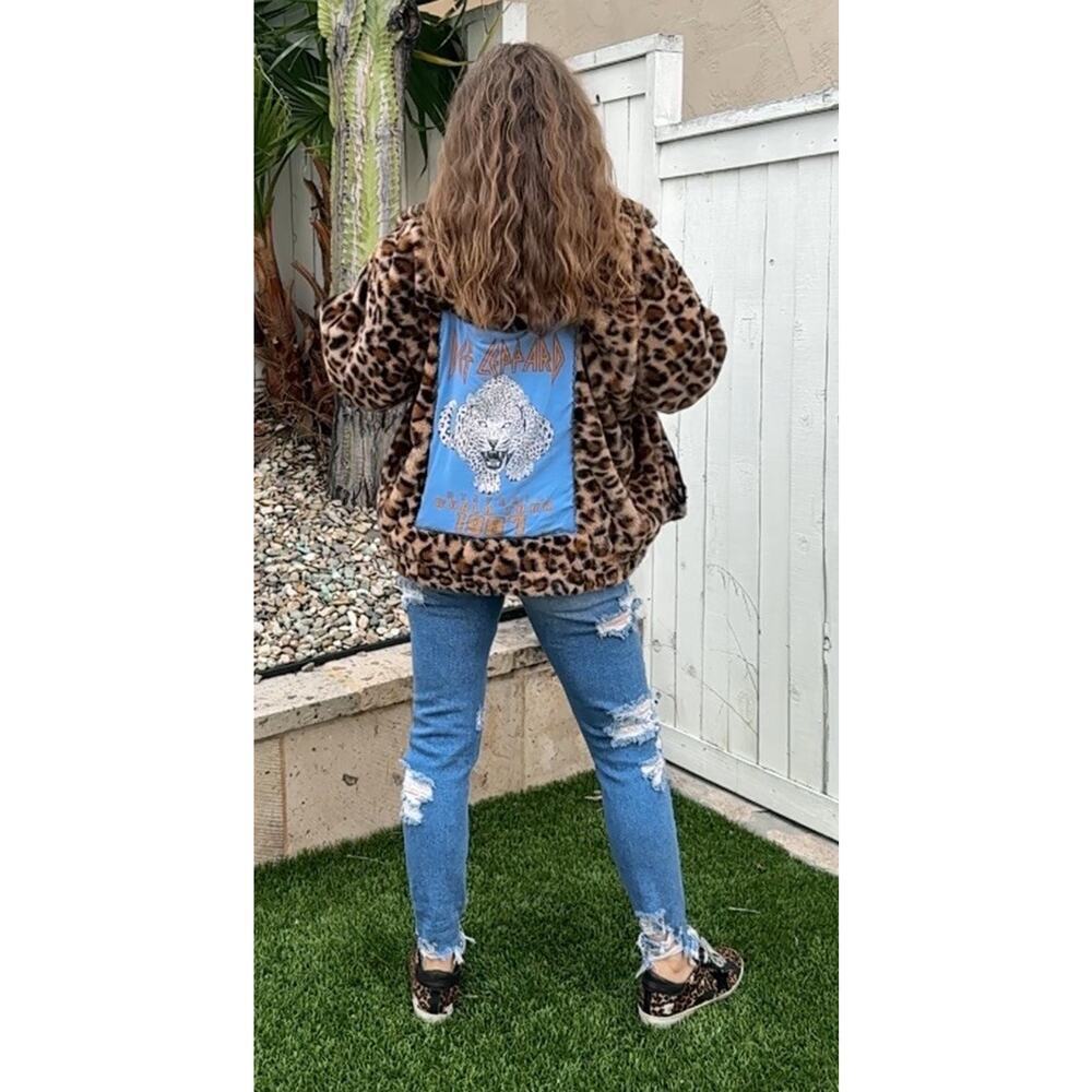 DEF LEPPARD 80s Rock Upcycled Retro Vintage Leopard Faux Fur Zip Jacket Size L